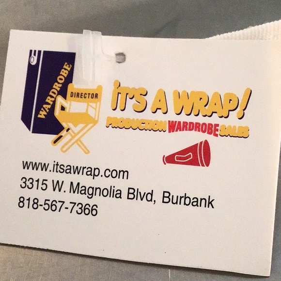 Set of 2 NEW Chef Aprons from TV cooking show. - Picture 2 of 3